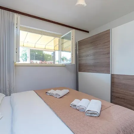 Ema Apartmán *